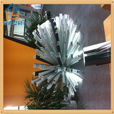 ISO9001 Heat Insulation UPVC Extrusion Profiles Lead Free Customized